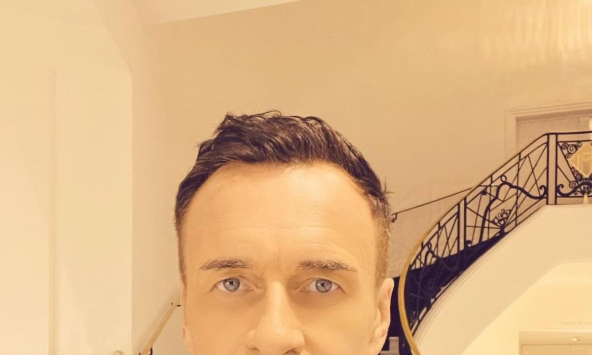 Morre Julian McMahon, conhecido por Doutor Destino em Quarteto Fantástico, aos 56 anos