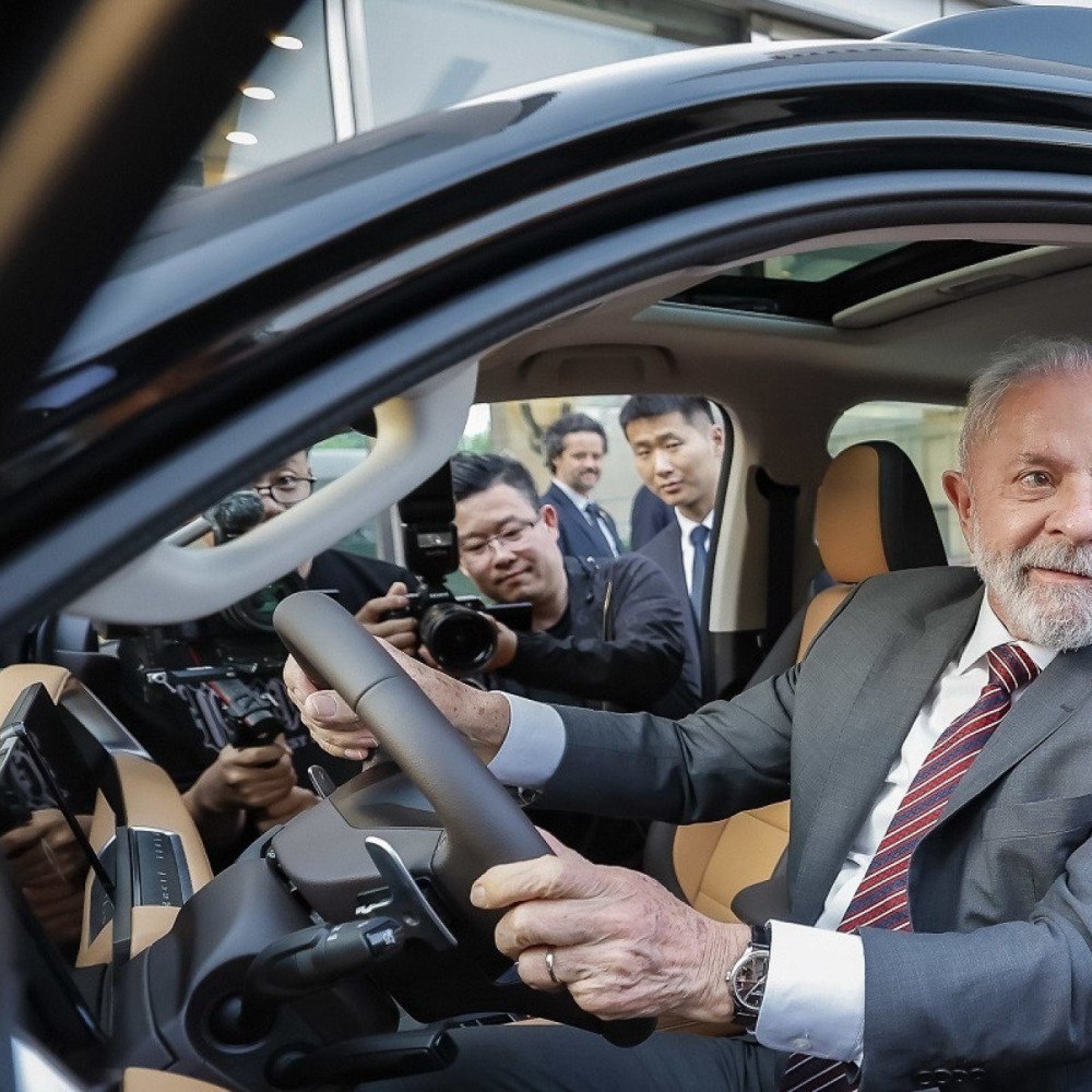 Lula não escolherá entre China e Estados Unidos, diz Haddad