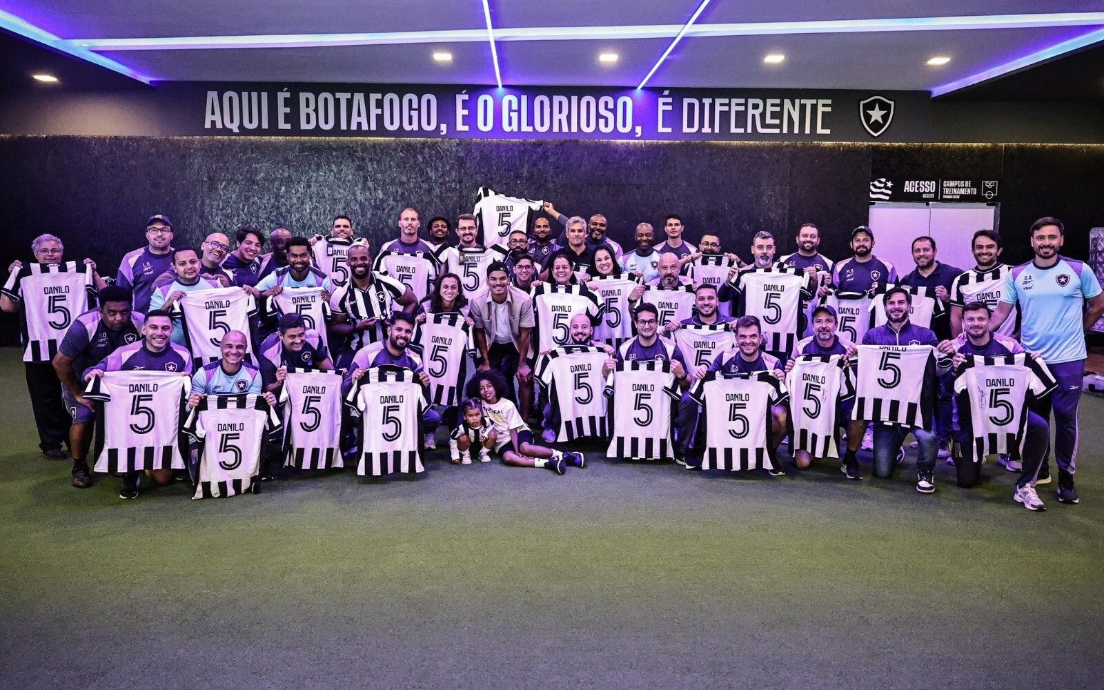 Botafogo se despede de Danilo Barbosa, símbolo da transformação do clube
