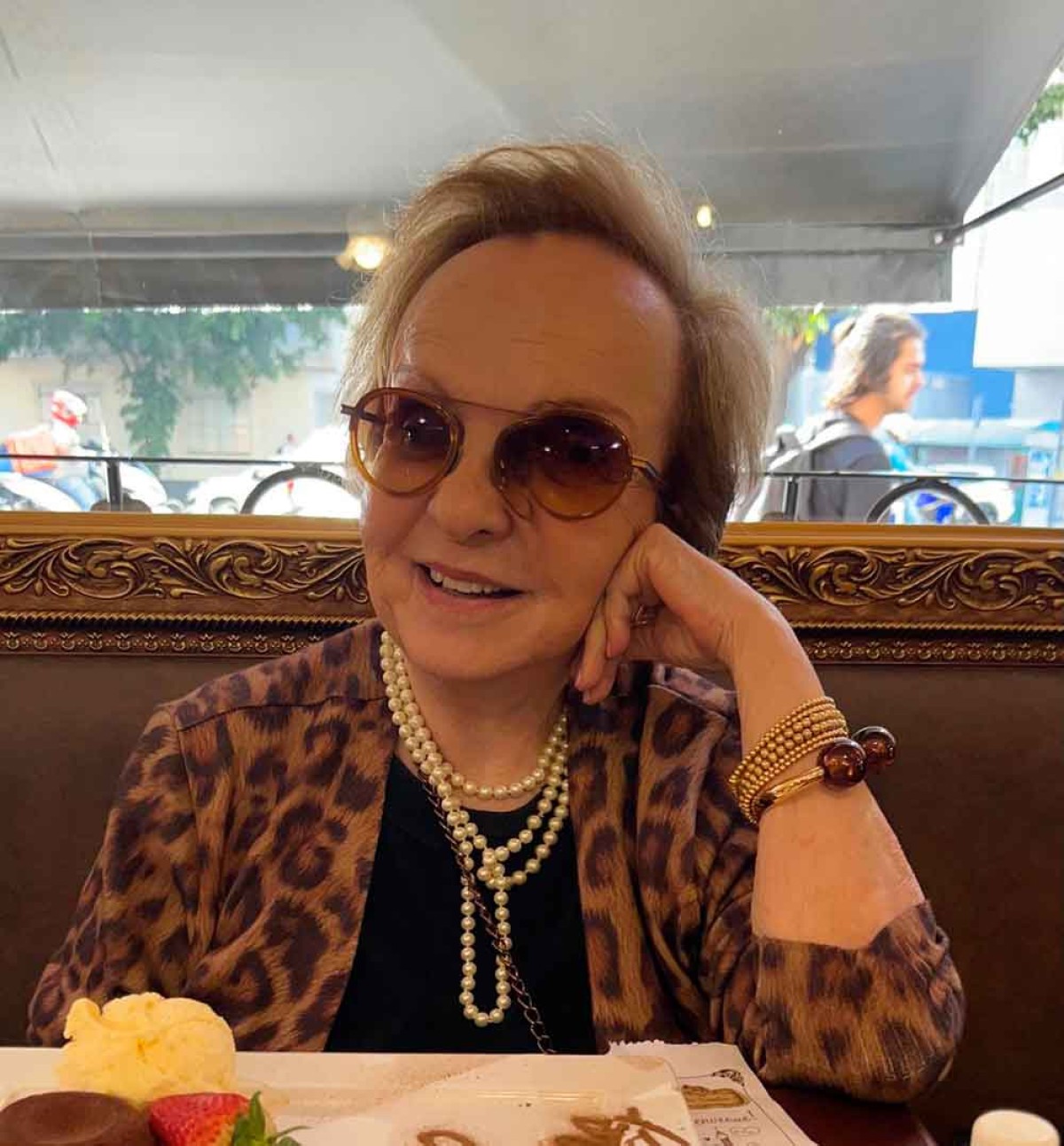 Lançamento Coletivo de obras na AML tem autora estreante aos 92 anos