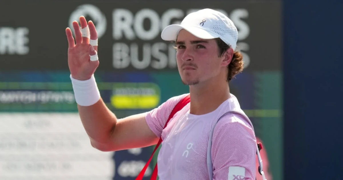 João Fonseca se posiciona após eliminação no Masters 1000 de Toronto