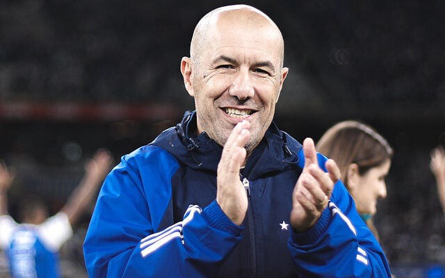 Leonardo Jardim minimiza liderança do Cruzeiro e destaca foco na próxima partida