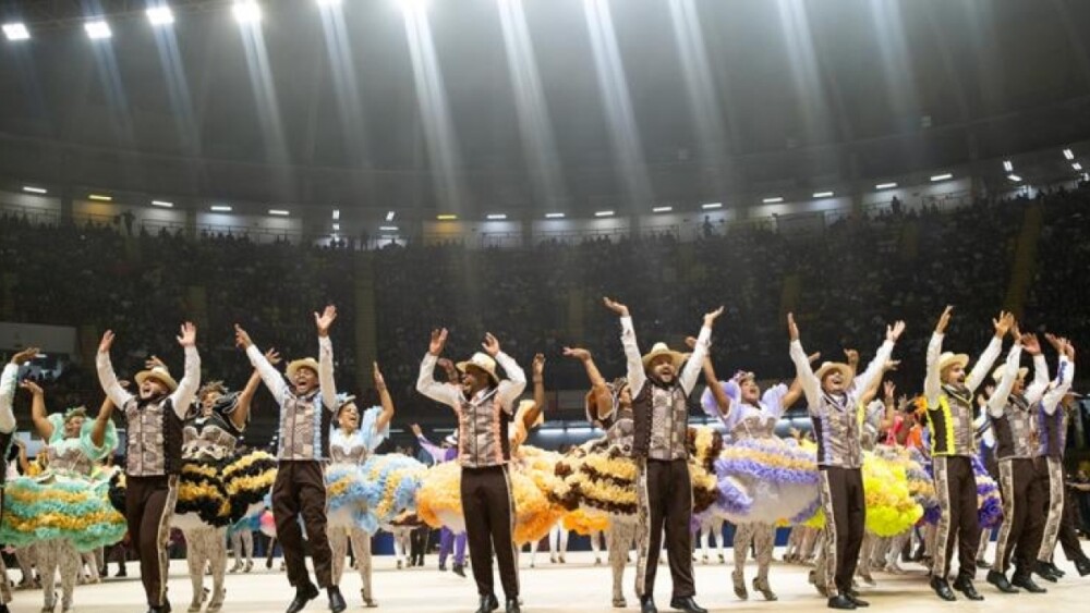 Arraial de Belô: Duas quadrilhas empatam, mas critério de coreografia define campeã do Grupo Especial