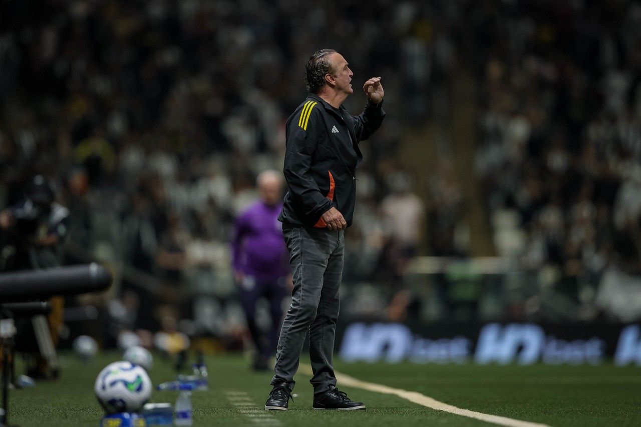 Cuca, Rei da América, estabelece novos recordes pelo Atlético