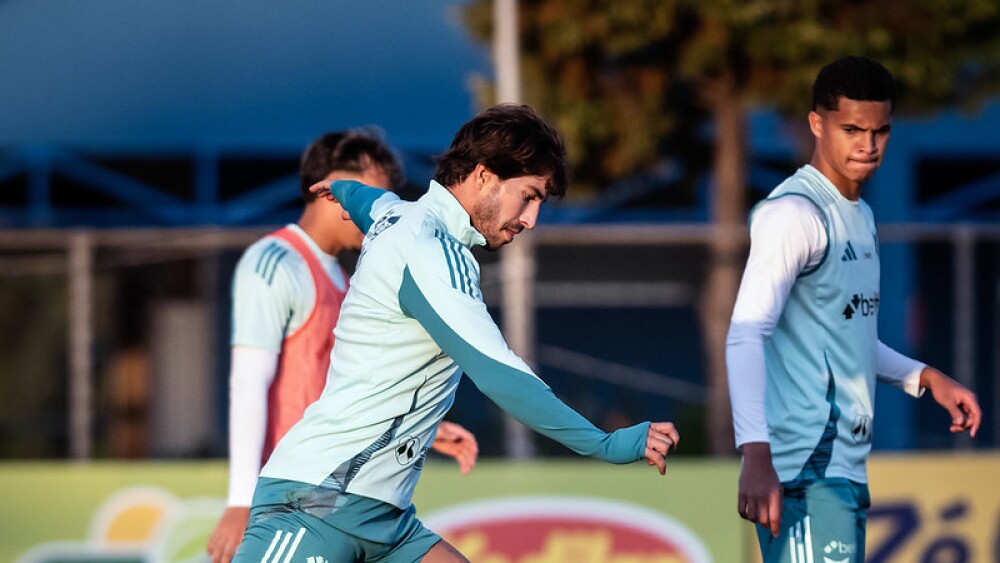 Cruzeiro: Lucas Silva se recupera e estará disponível para jogo contra o Corinthians