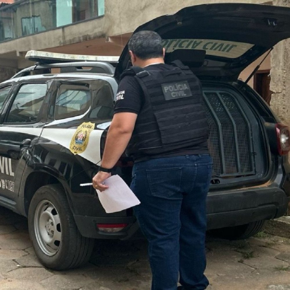 Homem é detido por extorquir R$ 350 mil de vítimas