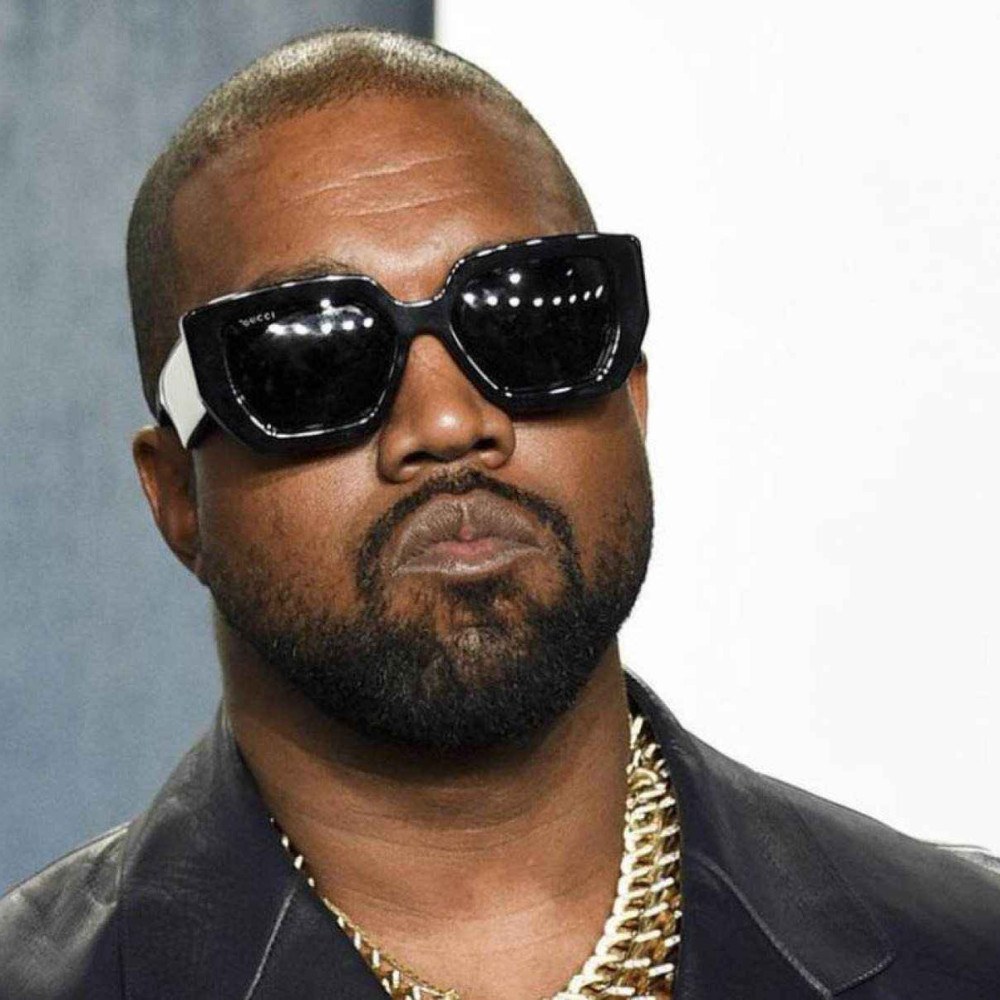 Kanye West é banido da Austrália por apologia ao nazismo