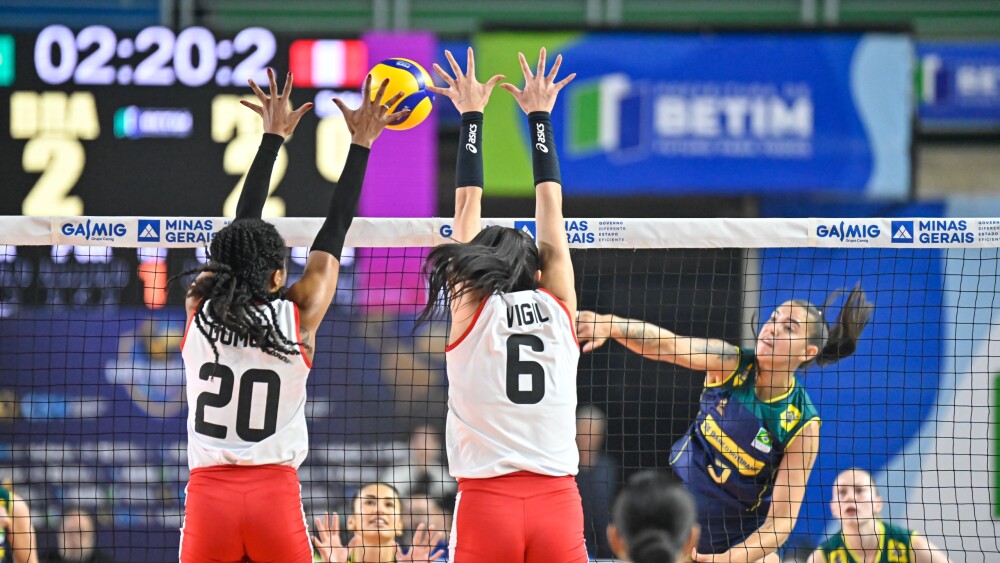 Brasil perde de virada para o Peru na Copa América Feminina de Vôlei