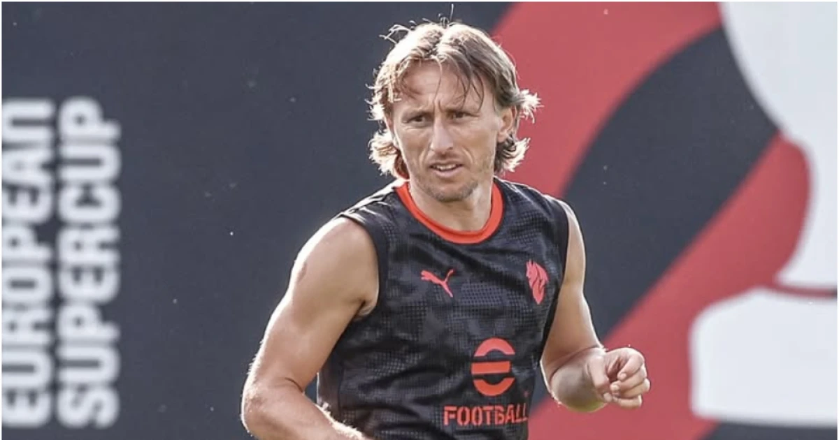 ‘Novo maestro!’ Luka Modric é apresentado no Milan após mais de uma década no Real Madrid