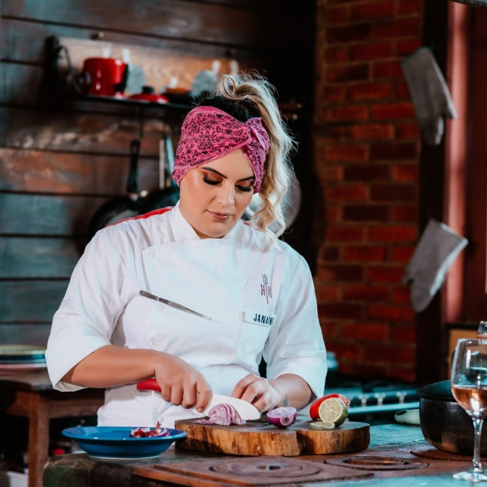 Onde comem os chefs? Conheça os restaurantes favoritos da chef Jana Barrozo