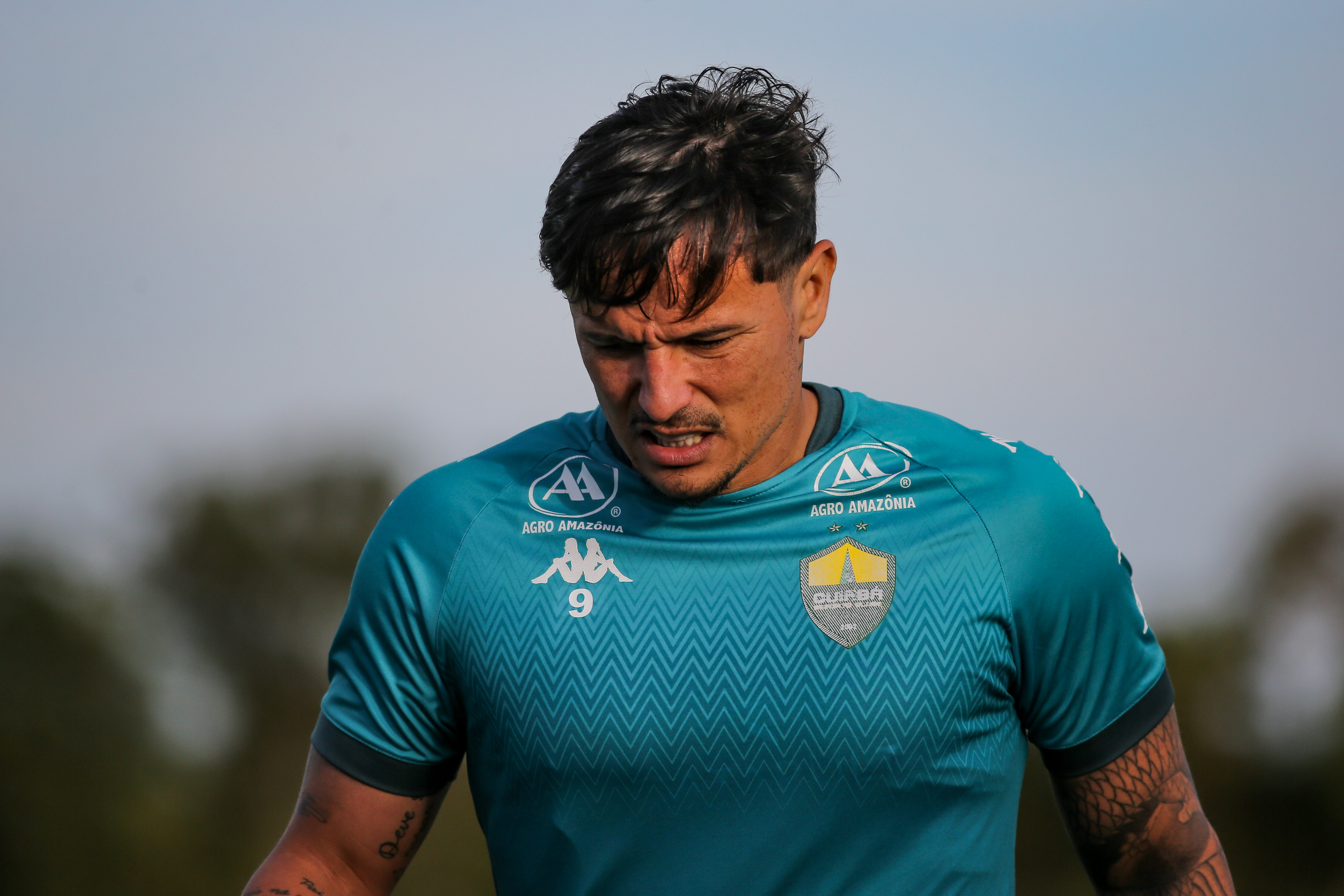 Edu, artilheiro do Cruzeiro em 2022, rescinde contrato com o Cuiabá e anuncia pausa na carreira