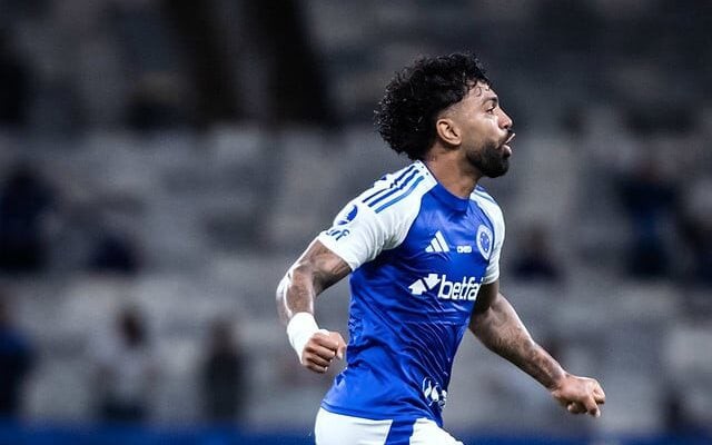 Gabigol do Cruzeiro é absolvido de acusação de doping e se manifesta nas redes sociais