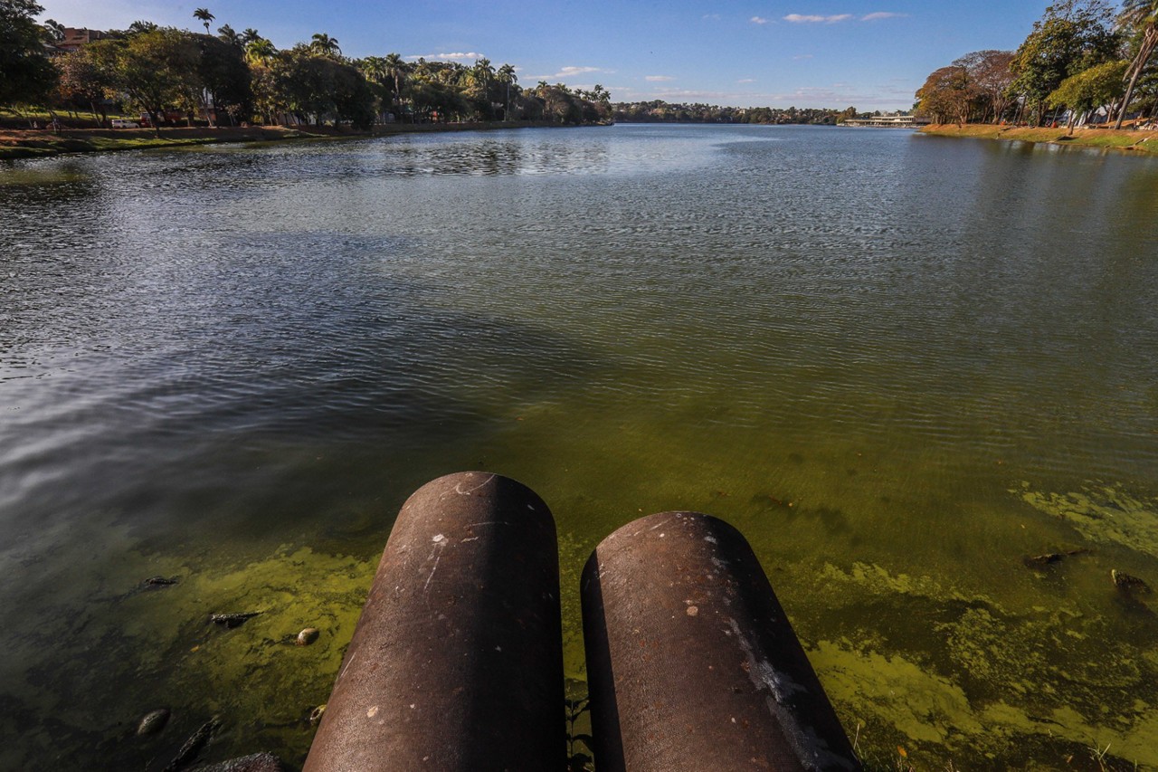 Copasa inicia obras para eliminar esgoto na Lagoa da Pampulha