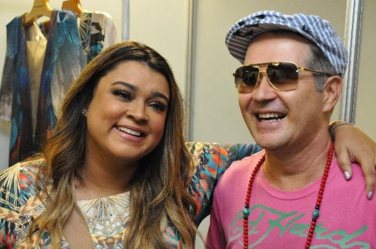 Preta Gil lança coleção plus size em parceria com o estilista mineiro Victor Dzenk