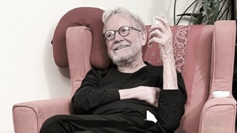 Morre Jean-Claude Bernardet, grande crítico do cinema brasileiro, aos 88 anos