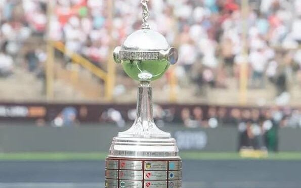 Cruzeiro tem mais de 90% de chance de classificação para a Libertadores 2026