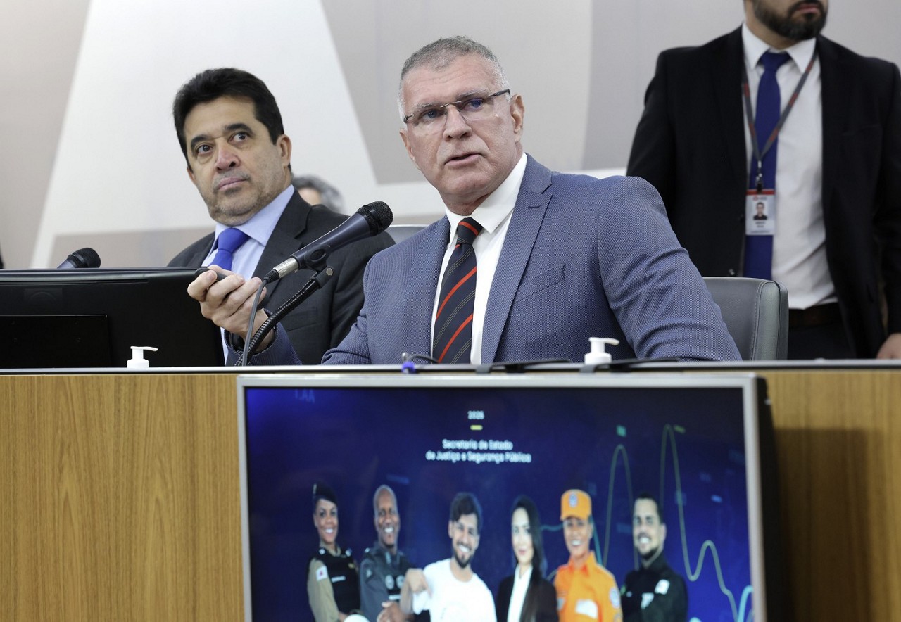 Governo de Minas Gerais abre concurso para 1.178 vagas de policiais penais