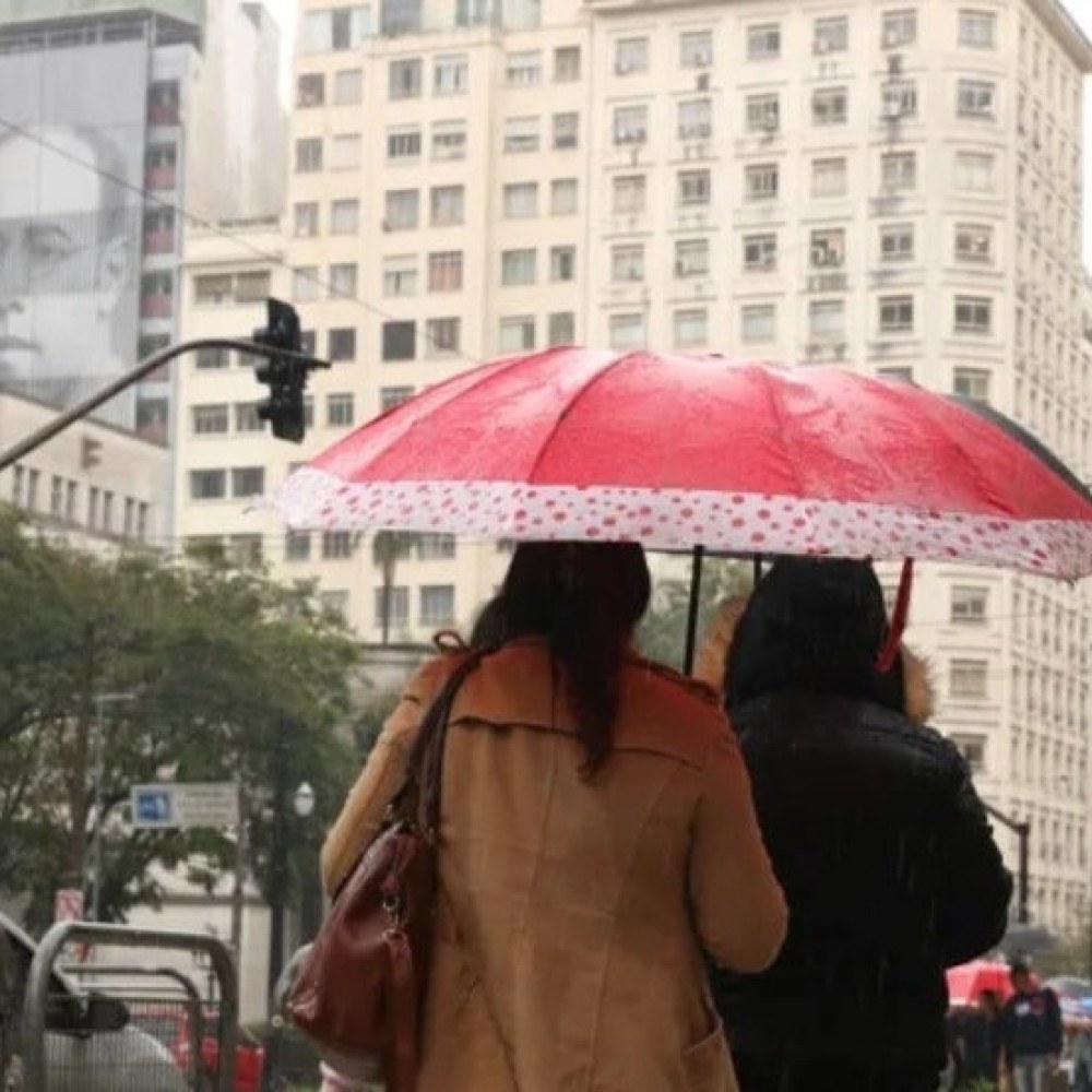 Chuva intensa em Minas Gerais: Alerta para 114 cidades