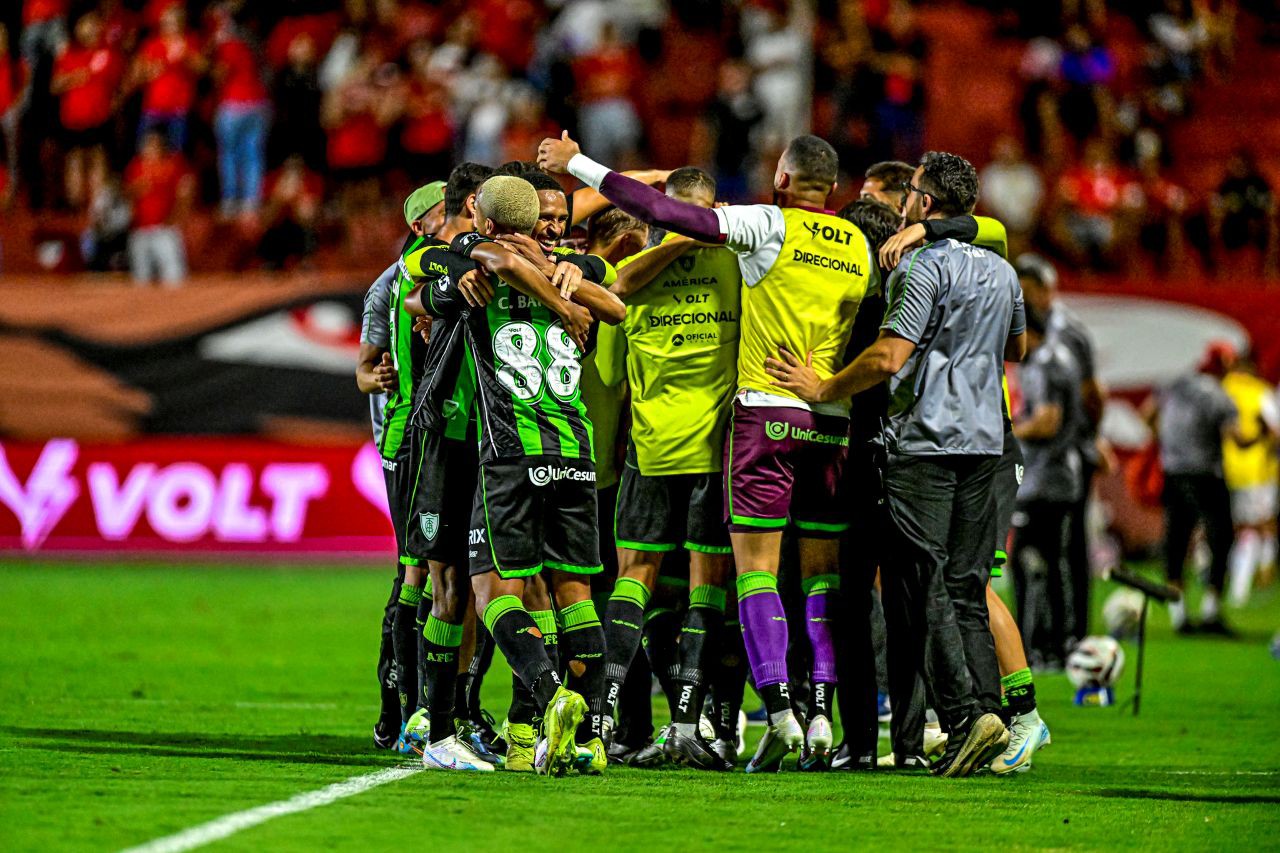 América x Chapecoense: onde assistir, escalações e arbitragem para a 17ª rodada da Série B
