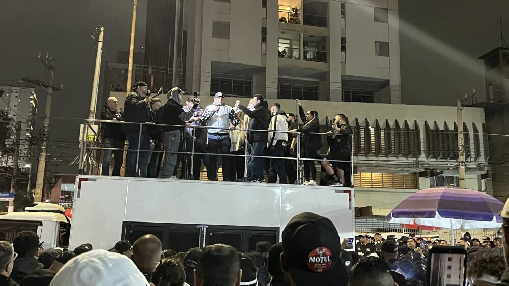 Gaviões da Fiel se posiciona contra retorno de Augusto Melo à presidência do Corinthians