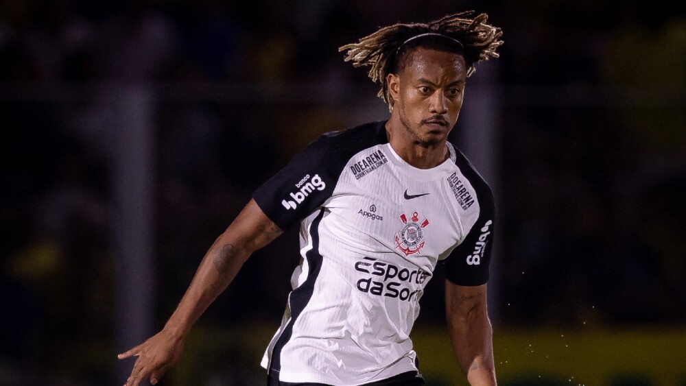 Jogador do Corinthians revela oferta do Cruzeiro antes de anúncio: ‘Ofereceram o dobro’