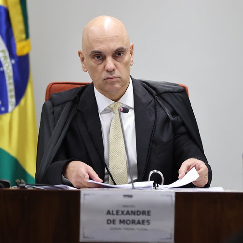 Moraes inicia fase final do processo contra Bolsonaro antes do julgamento