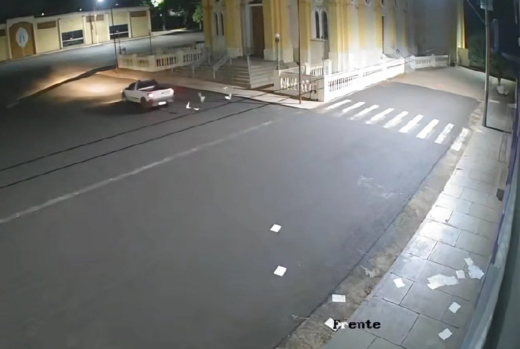 Homem é preso por espalhar panfletos difamatórios contra ex-esposa