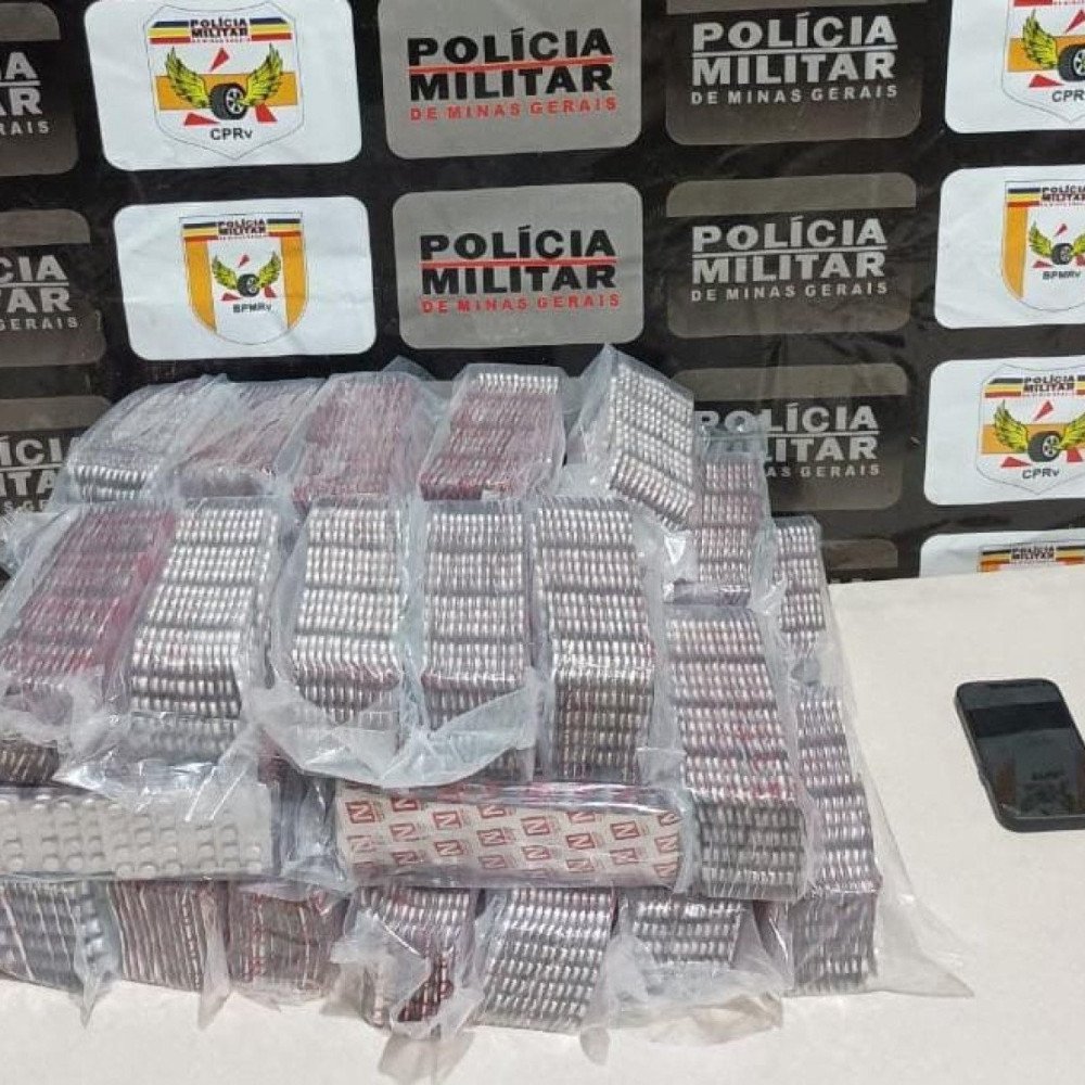 Motorista detido com quase 30 mil comprimidos de rebite em Montes Claros