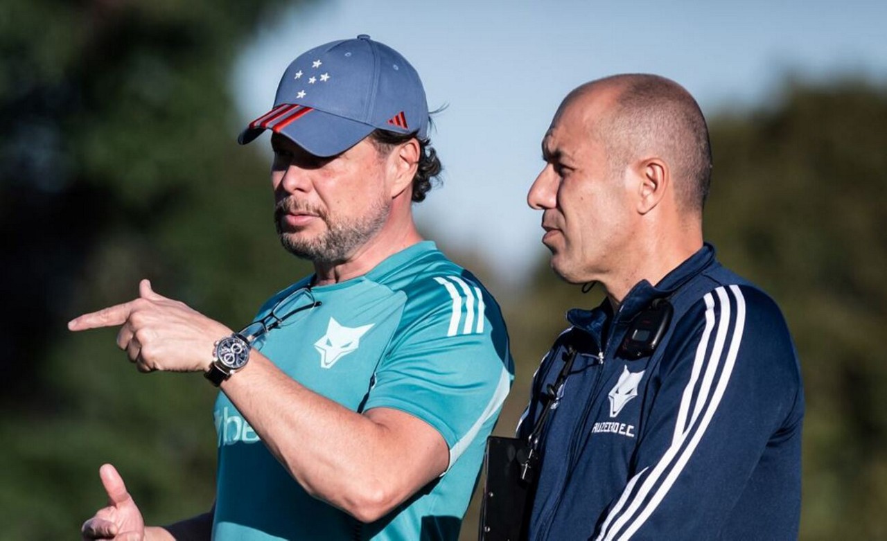 Leonardo Jardim critica pausa no Brasileirão e destaca prejuízo ao Cruzeiro