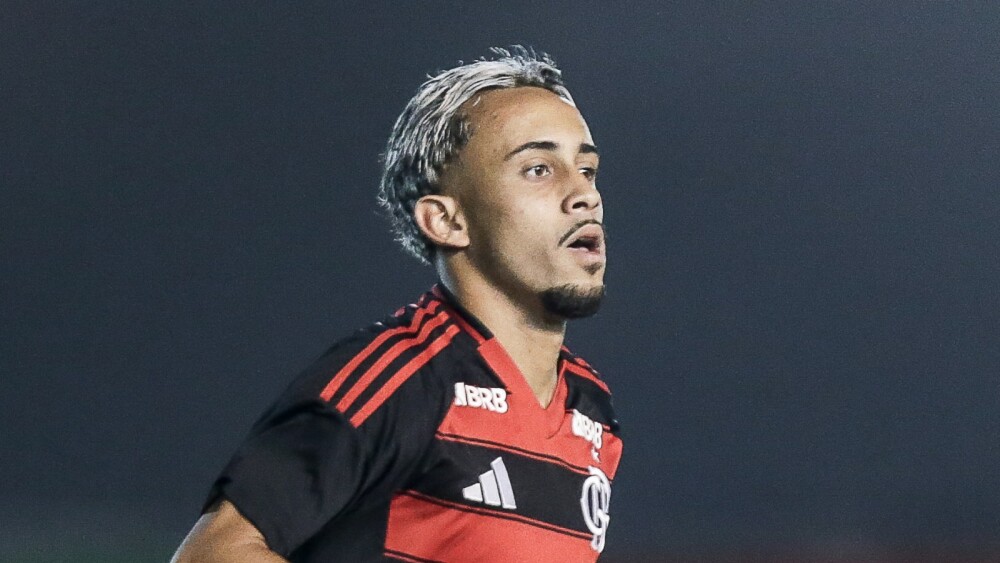 Cruzeiro apresenta proposta para contratação de Matheus Gonçalves, atacante do Flamengo